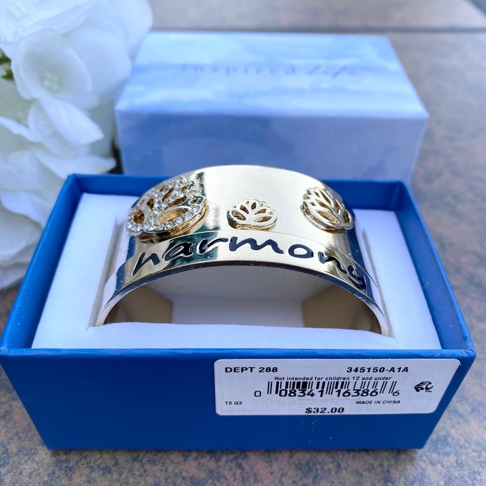 NWT NIB INSPIRED LIFE “HARMONY” TWO PIECE CUFF SET